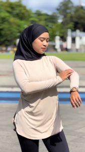HIA Everywear Shafa Body Fit Top Bahan Hacktive Fabric