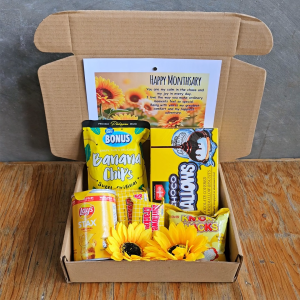 ✨ Yellow Sunflower Valentines Giftset Sweet and Savory Set for Him or Her