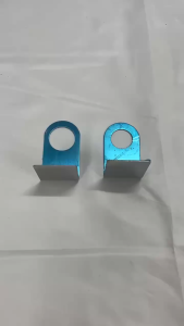 2Pcs No-Drill Soap Bottle Dispenser Holder Hanging Shampoo Bottle Rack Bathroom Storage Hanger