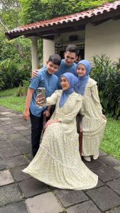 GHAZU Lily Family Set Baju Couple Keluarga Sarimbit Lebaran 2025