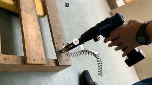 อัตโนมัติสกรูแหลมหัวเจาะโซ่สกรูโซ่อะแดปเตอร์สำหรับสว่านไฟฟ้า ที่แนบมา - Automatic Drill Chain Adapter for Flight Rail Applications