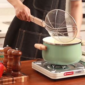 Penyaring Makanan Keluli Tahan Karat dengan pemegang kayu/Penapis Minyak / Penapis Minyak /Mesh Colander