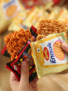 Cai Wenjing Pushes Indonesian Gemez Chicken Dry Crisp Noodles Snack Noodles Broken Noodle Barbecue Chicken Sauce Flavor Net Red Casual Snacks