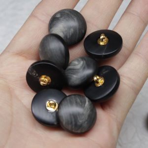 Nút Áo Len Dày Màu Xám Hình Mì Tôm Tự Nhiên Nút Áo Sơ Mi Voan Dày Nút Áo Khoác Ngoài Nút Khâu Tay Nút Áo Len Cao Cấp