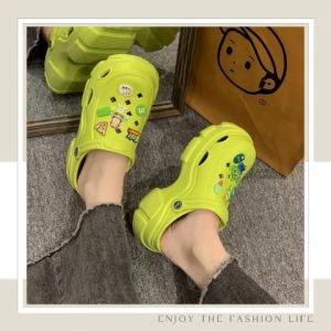 Wulove Flash Sale รองเท้าแตะหัวโตแฟชั่น สไตล์พื้นฐาน ทุกโอกาสน่าเชื่อถือ แมทซ์กับสีรองเท้า คุณค่าประมาณ 1,500-2,500 บาท