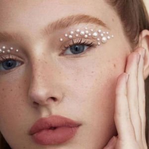 🔥Acrylic Paste Diamond Pearl Eyebrow Diamond Makeup Rhinestone Face Decoration Tear Diamond Color Rhinestones for Makeup LovelylifeFu COD