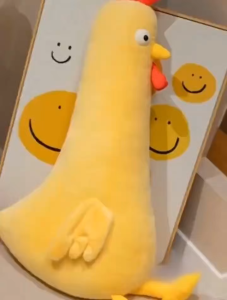 ใหม่ ตุ๊กตาไก่นอนเด็กน่ารักคาวาอี้ ตุ๊กตาไก่ ของเล่นตุ๊กตานุ่มนิ่ม หมอนอิง ของขวัญเด็ก ของตกแต่งห้อง