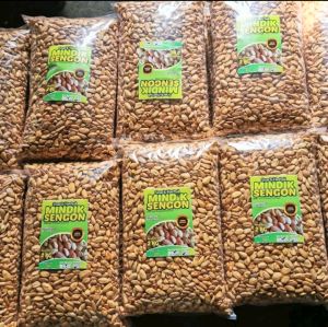 1 Kg Biji Grade B Kacang Kedawung  Goreng Matang Siap Makan Rasa Gurih Kiloan Sengon Kedawung Kedawong Kedaung Oven Sangrai Promo Cemilan Jajan Ringan kering Termurah Halal
