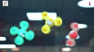 1PCS Spinner Toy Baby Kids Bath Game Finger Training Rotation Wall Suction Children Game Suction Cup Spinning Toy