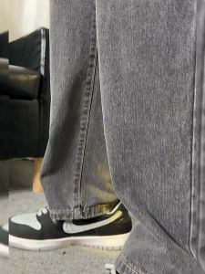 Western Region Legend Mens Jeans. Trendy Brand High - Street Style Loose - fitting Straight - leg Pants for Spring and Summer