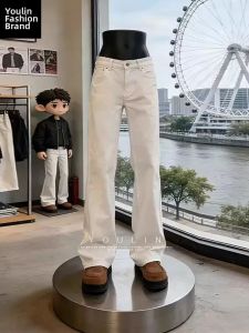 YOULIN | Slim Fit High-Waisted Raised Crotch Lightweight Summer Jeans For Man Straight To Flared