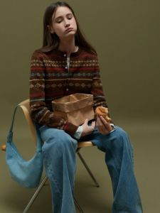 Retro Knitted Short Sweater Womens Inner Wear Faux Island Style Autumn Winter Coat French Style Christmas Atmosphere Feeling