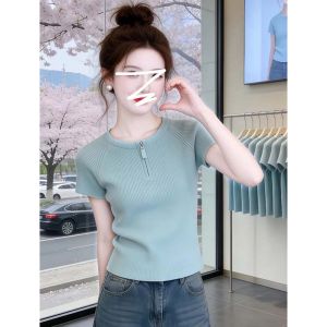Elegant Casual Half-Zip Short Sleeve Knit Top