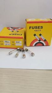 Cầu chì ống 6x30 dòng 3A10A15A 20A 1 cặp