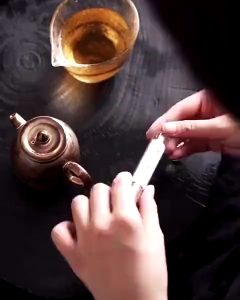 Combo 3 Ống Nhang Trầm Hương Mini (90–120 Que) – Hương Thuần Khiết Spa Yoga Phòng Khách