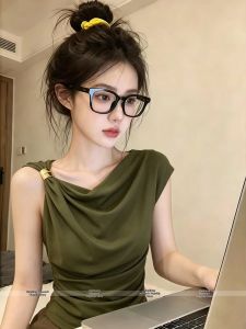 Off-shoulder Slim Fit T-shirt