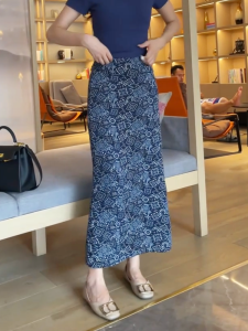 Blue Floral Halter Neck Midi Dress Vintage Style High Waist Long Skirt for Women Spring Autumn New Design Split Long Skirt