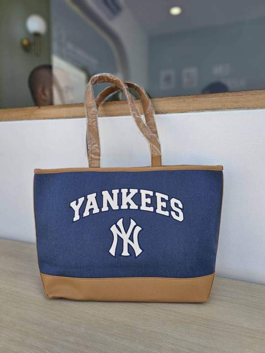 ☆人気☆【MLB】☆VARSITY BASIC CANVAS LARGE SHOPPER BA.G☆ ☆人気☆【MLB】☆VARSITY BASIC CANVAS LARGE SHOPPER BA.G☆