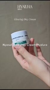 HYALURA Day Cream - Pelembab Wajah Glowing