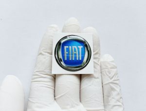 Emblem logo Fiat stiker motor/emblem lentur Fiat