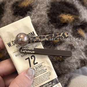 NiceLadyAcc Pearl Leopard Print Oval Hair Clips Womens Side Bangs Duckbill Clip Hair Accessories High Version Coffee Color