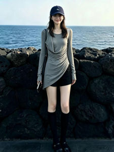 Karrar betsey | Sun Protection Long Sleeve T-shirt