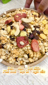 Yến mạch trái cây và hạt granola Sunrise gói 300g