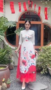 Áo dài cách tân nữ trắng họa tiết hoa hiện đại AD052