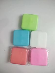 Portable 4Grids Cross Print Pillbox Mini Travel Pill Cases 7-day Carry-on Pill Holder Drug Tablet Medicine Storage Organizer Box