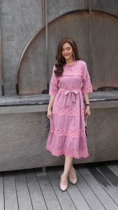 Cutie Minute อก ฟรีไซส์ 44" (Luxurious lace maxi dress) Maxi+Belt เกรดพรีเมี่ยม ผ้างานฉลุลายใหม่ฉลุสวยๆ เเต่งกุ้นด้วยผ้าลูกไม้ เดรสใส่ง่าย