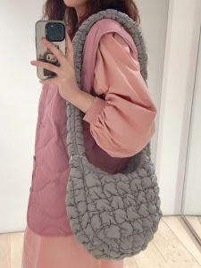 Fashionable Cloud Shape Discounted Single Shoulder Dumpling Bag Casual Versatile Folded Womens Handbag for Daily Use