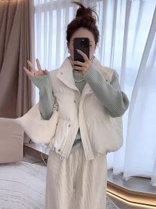 White Short Padded Cotton Vest Womens Winter New Style Stand Collar Sleeveless Bread Clothes Vest High Fashion Sensation