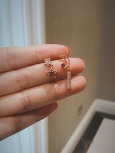 ต่างหูรูปทรงผสมแฟชันจากเกาหลี เข็มเงิน92.5 รูปดาวกับพระจันทร์