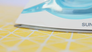 Bàn ủi hơi nước SUNHOUSE SHD2065