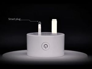 TUYA 20A WiFi Smart Socket with Power Metering Cozylife WiFi AI Voice Control for Mobile Devices and British Standard Plug
