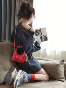 Red Wedding Dumpling Bag Womens Crossbody Bag Luxury Minimalist Style Soft PU Leather Casual Handbag for Young Women