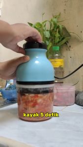 CS Blender Mini Serbaguna Blender Capsule 4 Mata Pisau