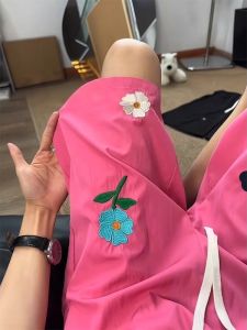 Quần Short Ống Đứng Thêu Hoa Dopamine Cho Nam Mùa Hè Quần Dài Năm Điểm Đi Chơi Ngoài Trời Quần Dài Vừa Vặn Thoải Mái