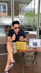 Loa karaoke bluetooth YS-219 kèm 2 mic hát không dây Công suất 45W Micro hút giọng Bass khủng Loa karaoke gia đình tặng kèm cáp âm thanh AUX 3.5mm