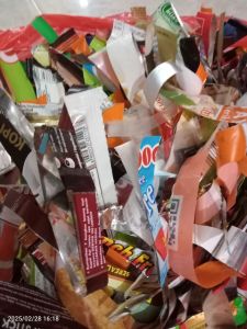 Cacahan plastik warna warni/Bahan untuk membuwat ECOBRICK/500 gram