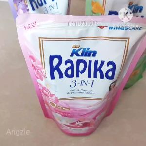 RAPIKA 300 ML pouch Pewangi Pakaian
