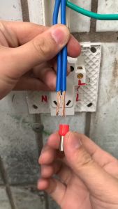 [Giá hủy diệt] [Giá hủy diệt] Kìm bấm cos vuông HSC8 6-4A tự điều chỉnh kèm 300 đầu cos đủ loại cos ống tròn cos pin