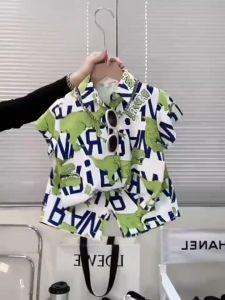 ชุดเด็กผู้ชาย LANBAO วัฏสนุกสนุก ชุดไดโนเสาร์ฤดูร้อนของเด็กผู้ชาย ชุดสูทสองชิ้นแขนสั้นแฟชั่นเด็กหล่อ