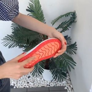 fashion womens soft soled cloth flat shoes for middle-aged and old people women