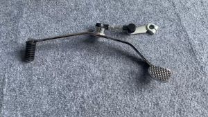 Cần Số 2 Chiều Suzuki Gd110