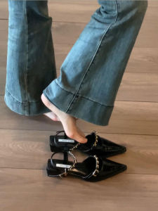 Low Heel French Style Beautiful Head Covered Sandals Womens Fashion Fairy Wind Pointed Toe Single Shoes Back Empty High-End Sensation