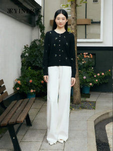 Merino Wool Floral Embroidered Round Neck Knit Cardigan