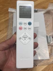 điều khiển từ xa inverter CASPER hàng chính hãng mới nguyên 100%.