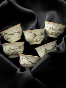 ชุดชาเซรามิกสุดหรูพร้อมถ้วยชาสำหรับเจ้าของบ้าน ถ้วยชาขนาดเล็ก ถ้วยชา ชุดชา ชิ้นส่วน ชุดชาแบบส่วนบุคคล