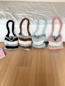 Korean Ins Wool Woven Bag Furry Large Capacity Totes Work Clothing Shopping Shoulder Bag Easiest for Match Fall and Winter